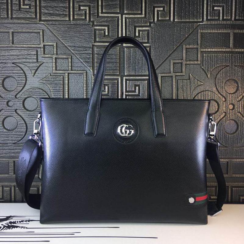 Gucci Handbags 368